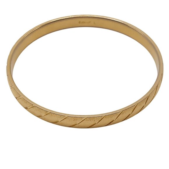 Vintage Monet L Signed Bangle Gold Tone Diamond Cut Textured Bracelet 8 1/4 " - Picture 1 of 6